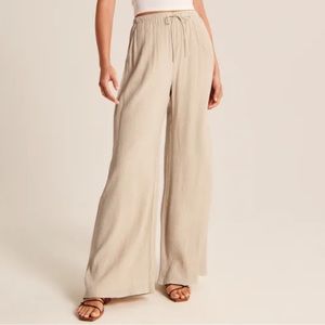 Abercrombie Crinkle Pull-On Wide Leg Pant